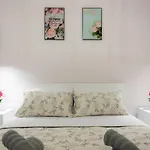 Nina\'S Luxury Apartments